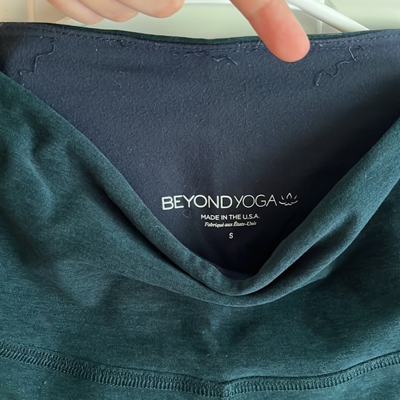 EUC Beyond Yoga Spacedye Caught In the Midi HW Legging - Picture 3 of 10